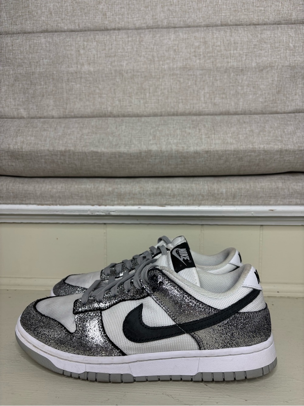 Nike Dunk Low Shoes Womens Size 10 Metallic Silver
